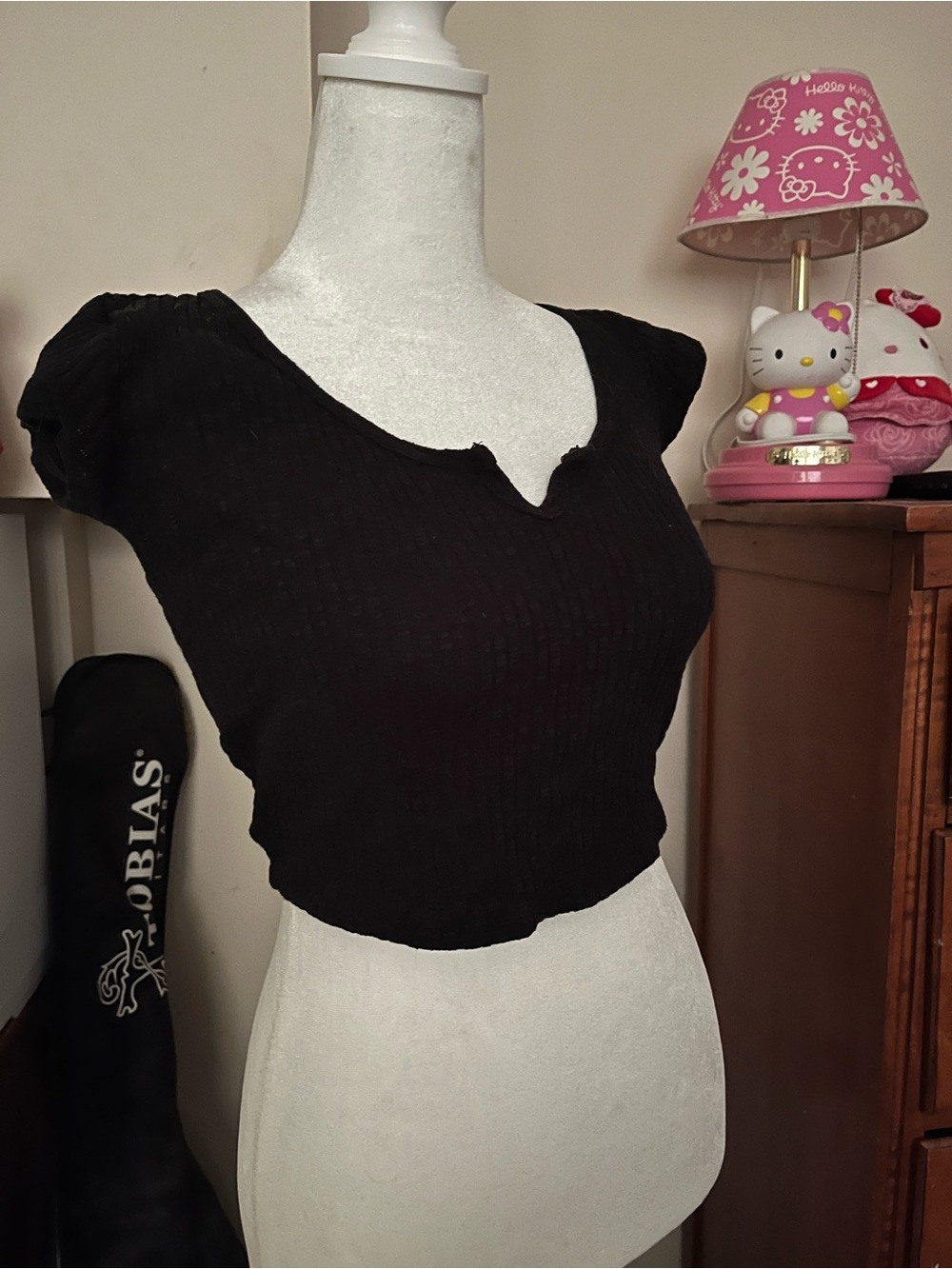 Black Ribbed Notch-Neck Crop Top - Women